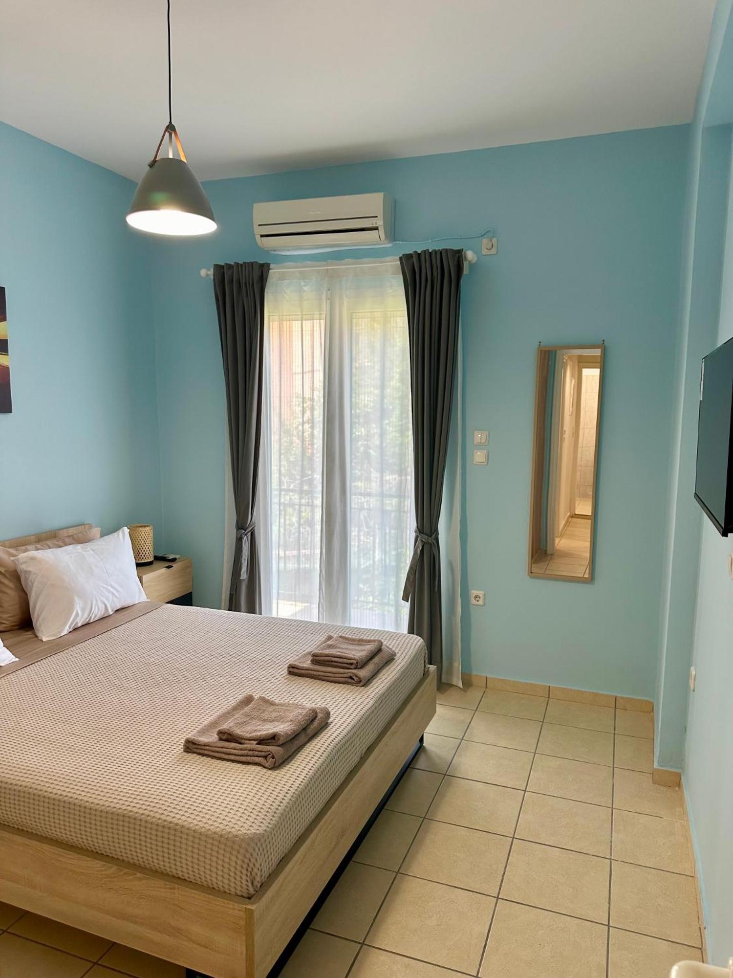 Seaside Escape Apartments - Poseidon Palaiá Fókaia 外观 照片